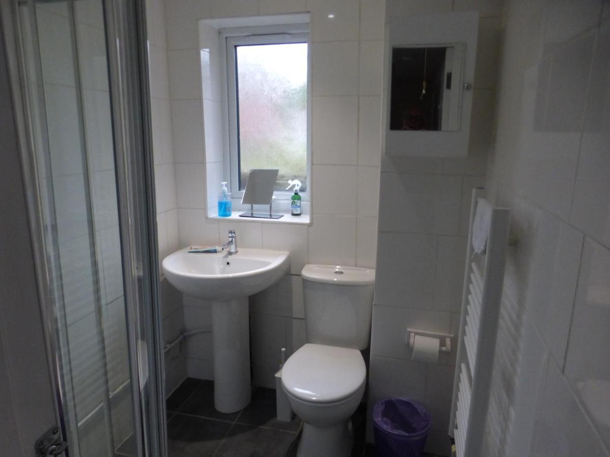 Self-Contained Private Apartment Барнет Экстерьер фото